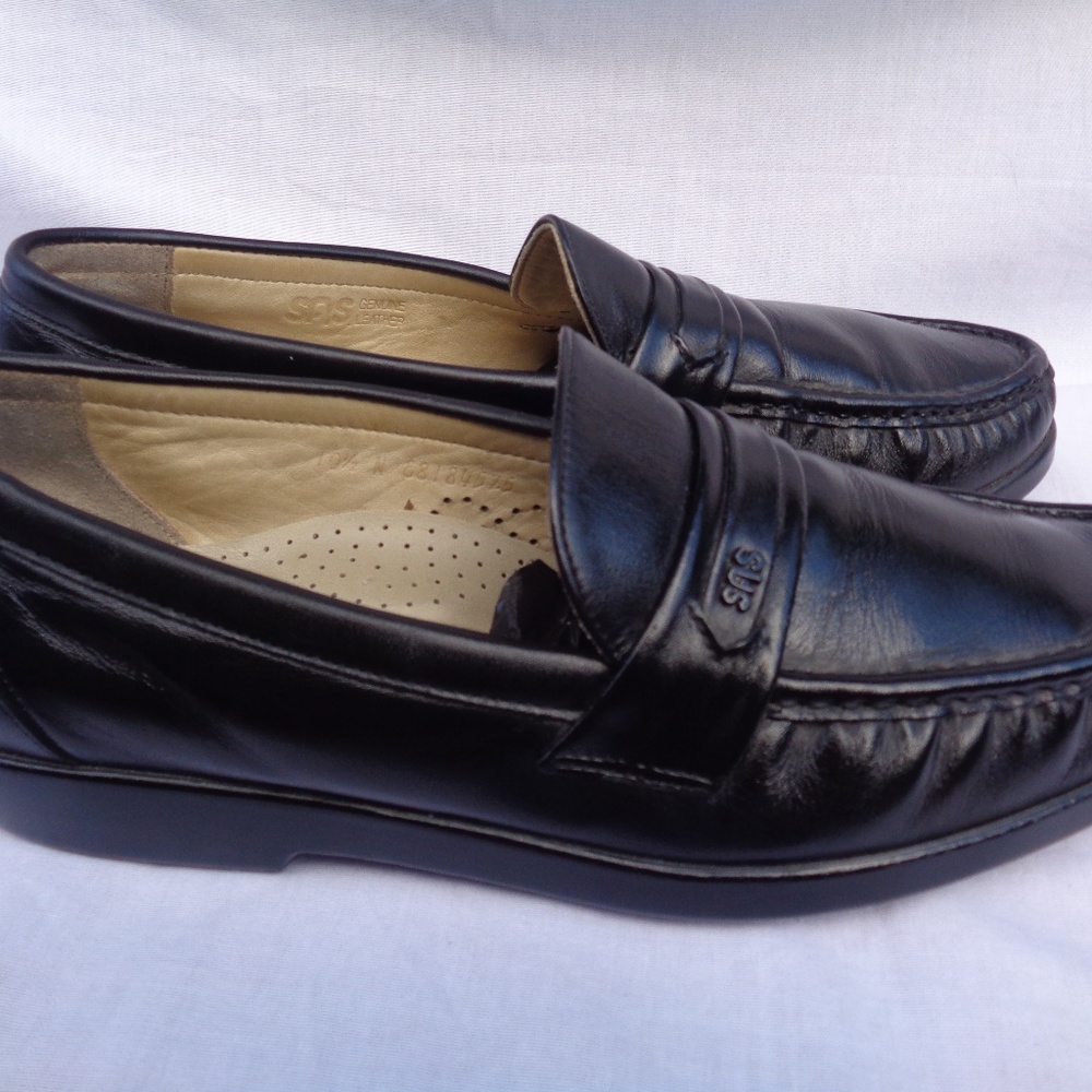 Mens SAS Black mock toe strap shoes size 10.5